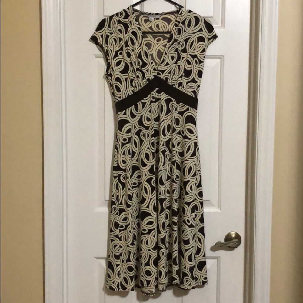 Geometric patterned dress